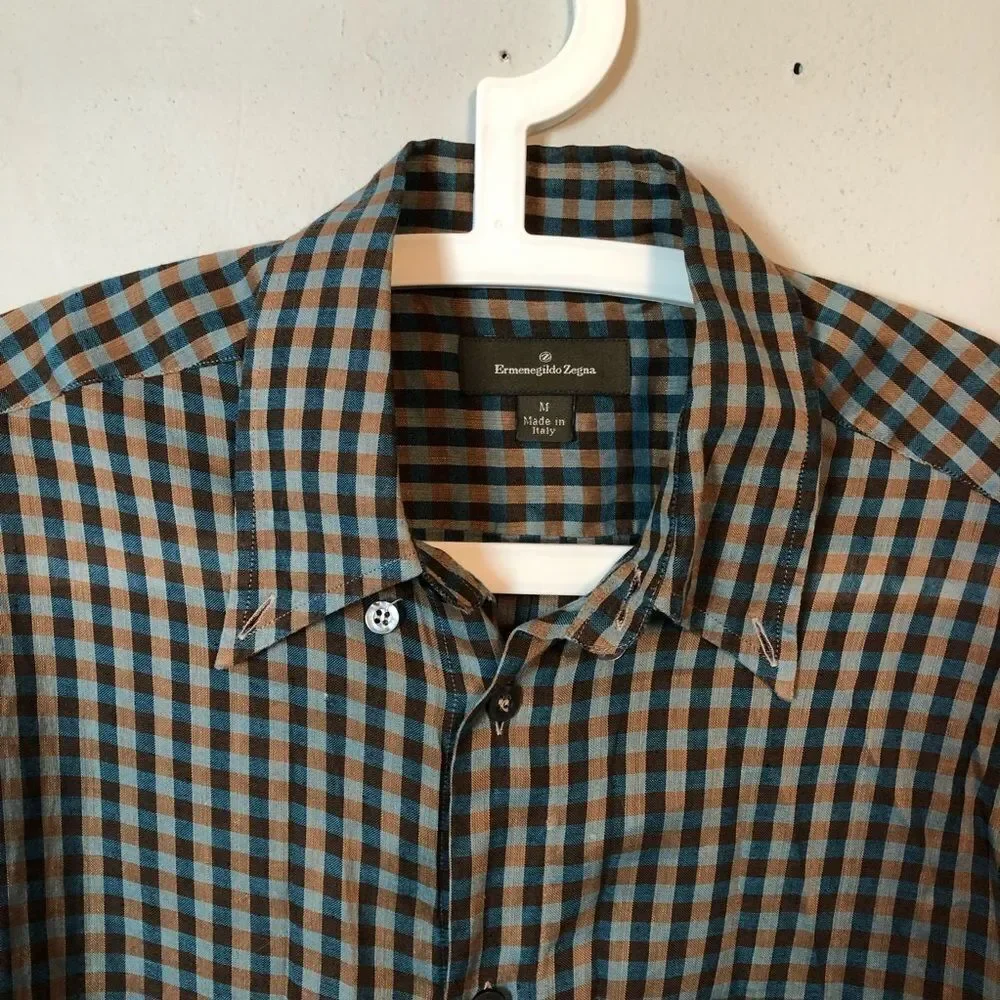 Ermenegildo Zegna linen button down shirt.